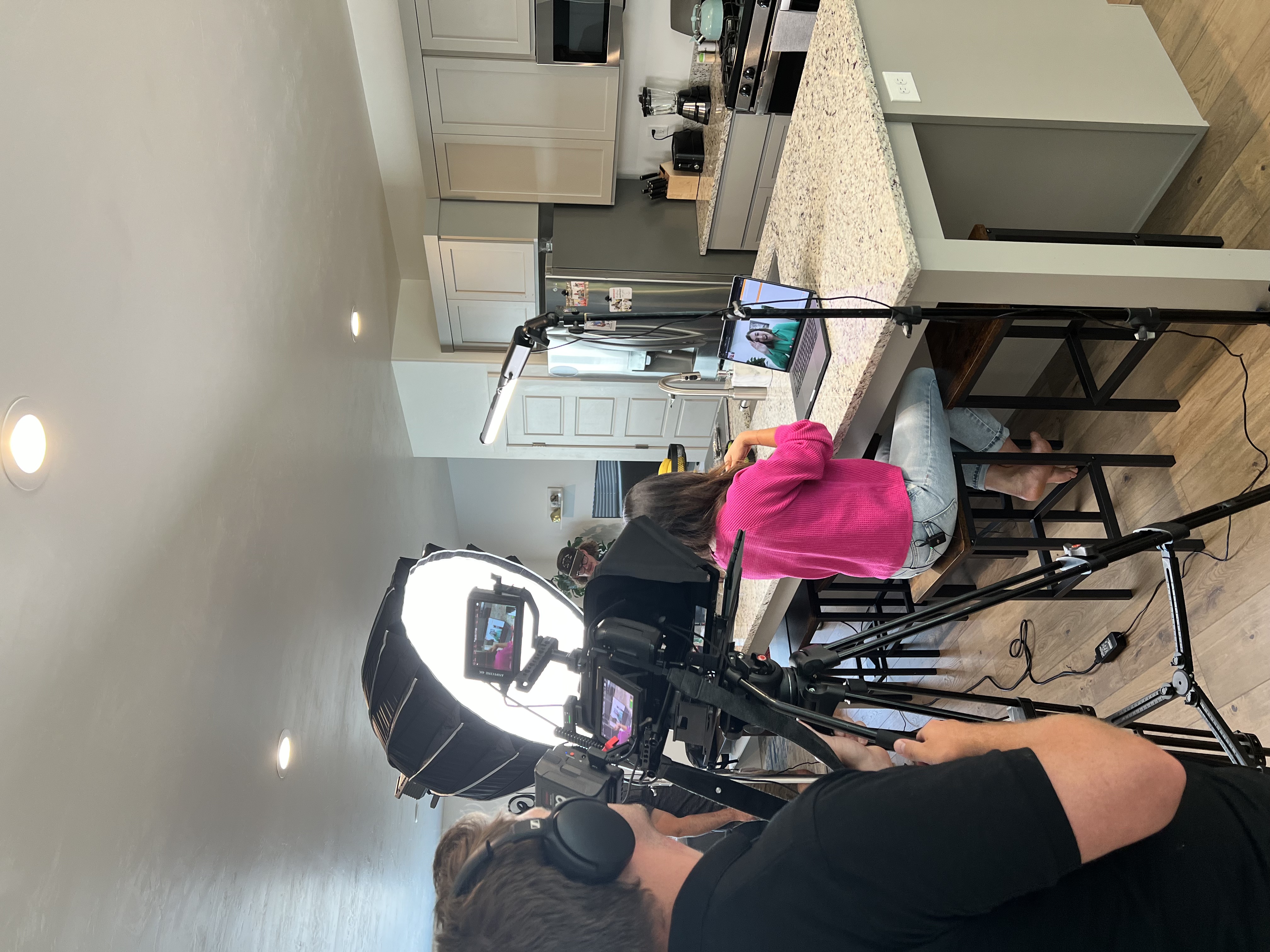 Behind the scenes photo 2